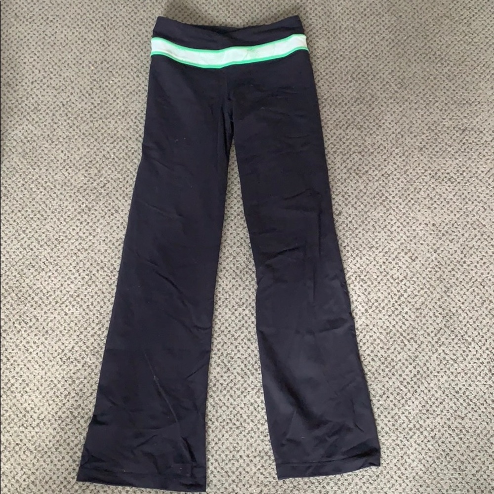 Lululemon Floral Band Yoga Pant!
